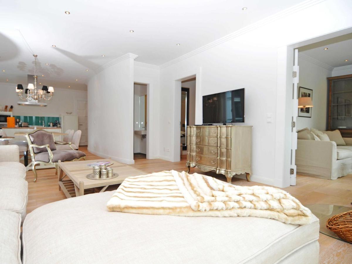 Villa "Johanna" Sellin - Wg13 Mit Kamin Und Zwei Balkonen Екстер'єр фото