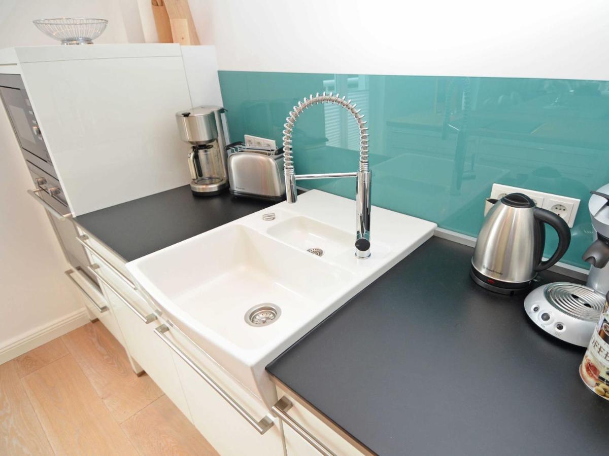 Villa "Johanna" Sellin - Wg13 Mit Kamin Und Zwei Balkonen Екстер'єр фото