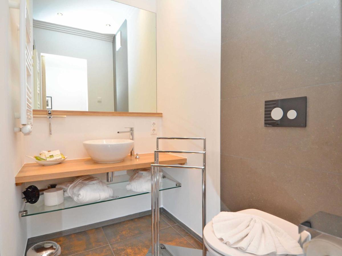 Villa "Johanna" Sellin - Wg13 Mit Kamin Und Zwei Balkonen Екстер'єр фото