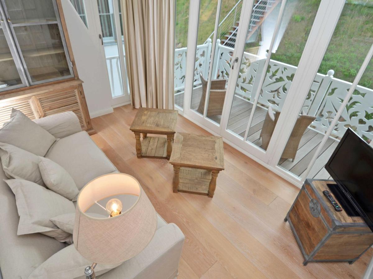 Villa "Johanna" Sellin - Wg13 Mit Kamin Und Zwei Balkonen Екстер'єр фото