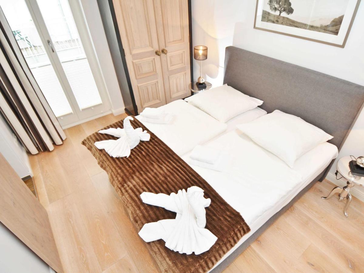 Villa "Johanna" Sellin - Wg13 Mit Kamin Und Zwei Balkonen Екстер'єр фото