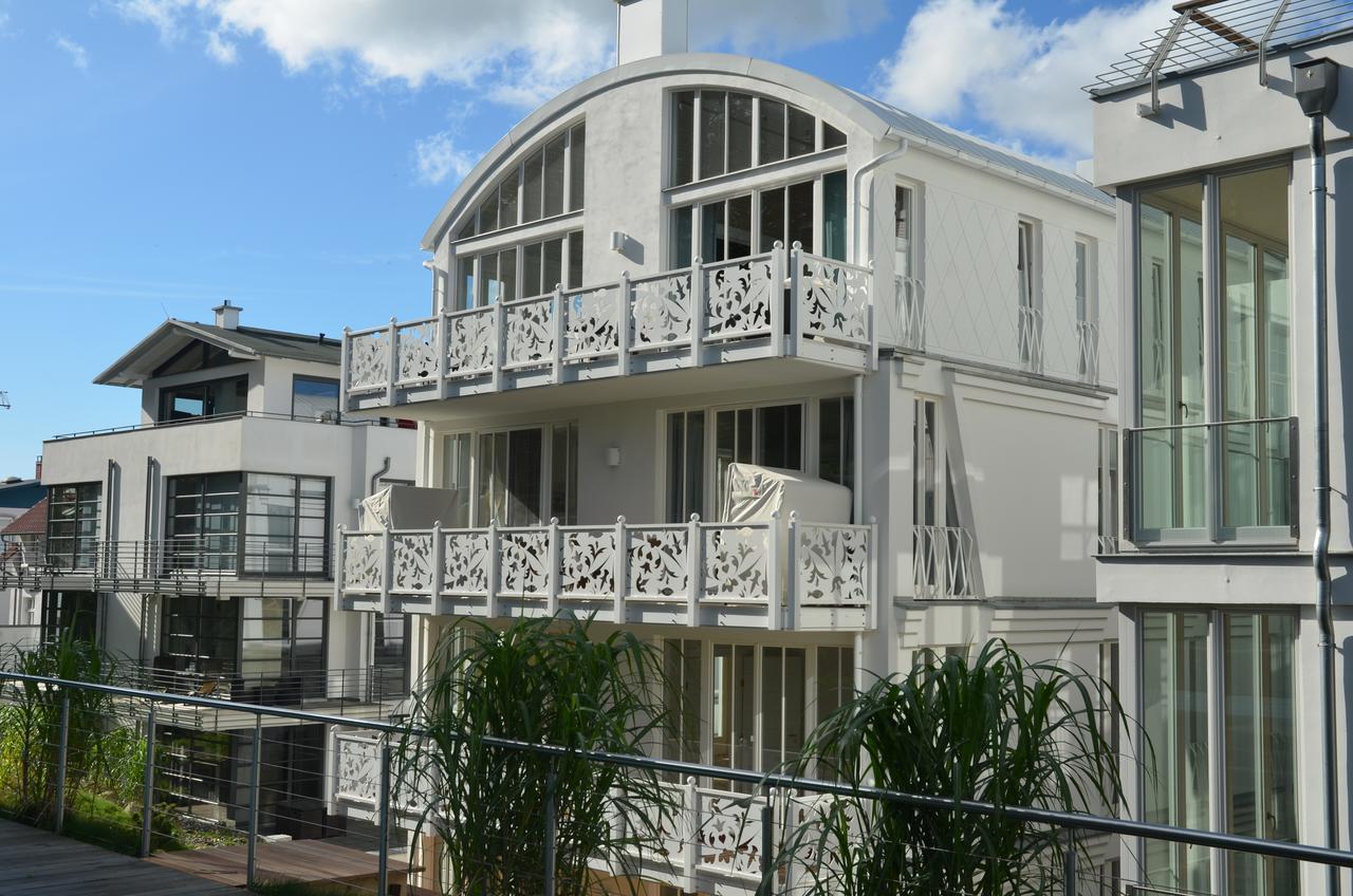 Villa "Johanna" Sellin - Wg13 Mit Kamin Und Zwei Balkonen Екстер'єр фото